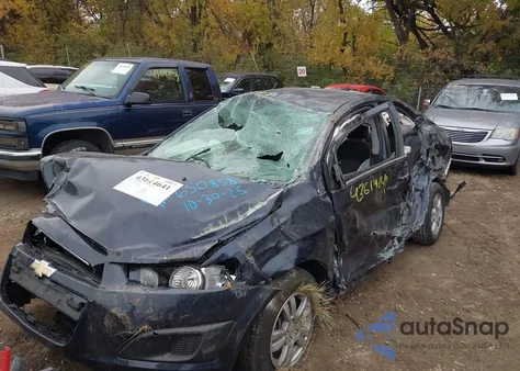 2015 Chevrolet Sonic Lt Auto из США, поврежденный, VIN 1G1JC5SH1F4216655